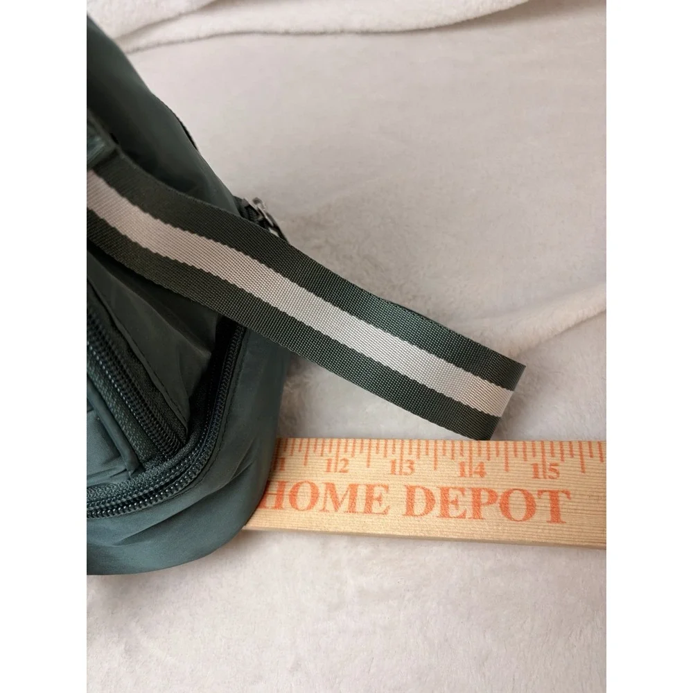 Fit & Fresh Dual Compartment Insulated Lunch Bag Sage Green Tote Shoulder Strap